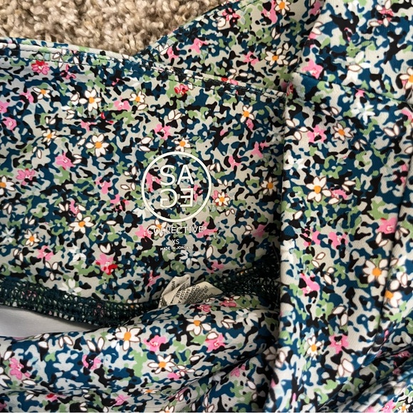 Sage Women's Floral Bike Shorts - Multicolor - Picture 2 of 2